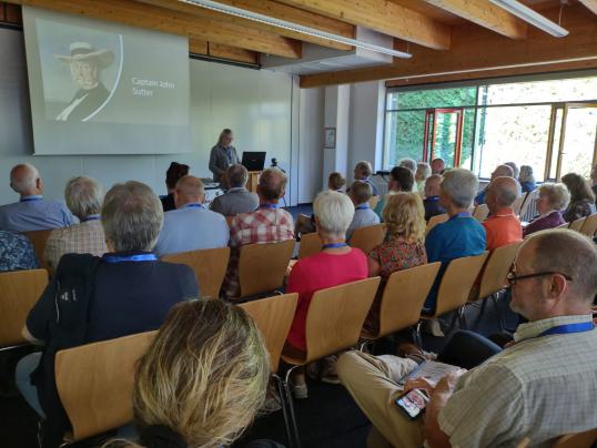 Zuhörer bei einem Vortrag anlässlich des Genealogentages in Tapfheim
