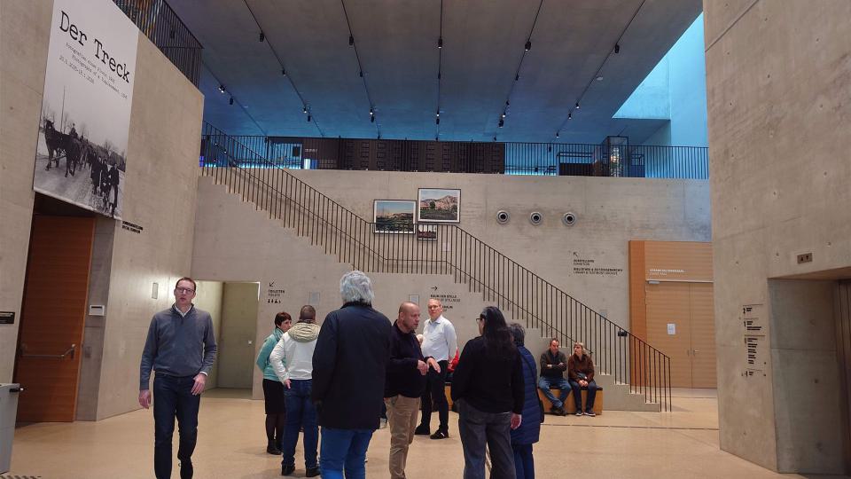 Treffpunkt Foyer im Dokumentationszentrum Flucht, Vertreibung, Versöhnung in Berlin